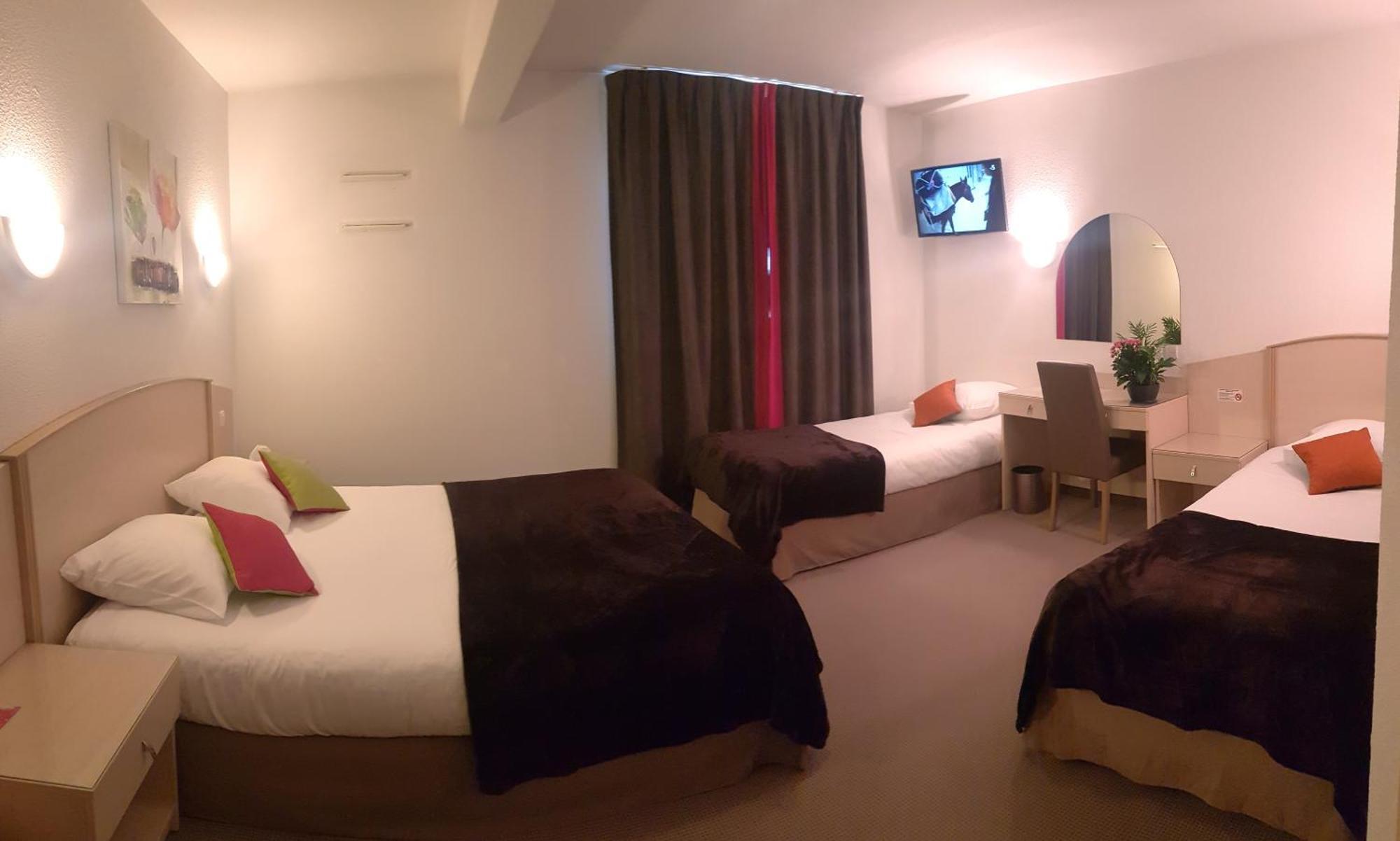 Hotel Le Kolibri Турню Екстериор снимка