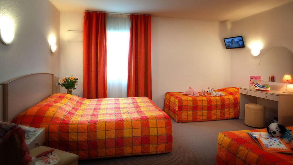Hotel Le Kolibri Турню Екстериор снимка